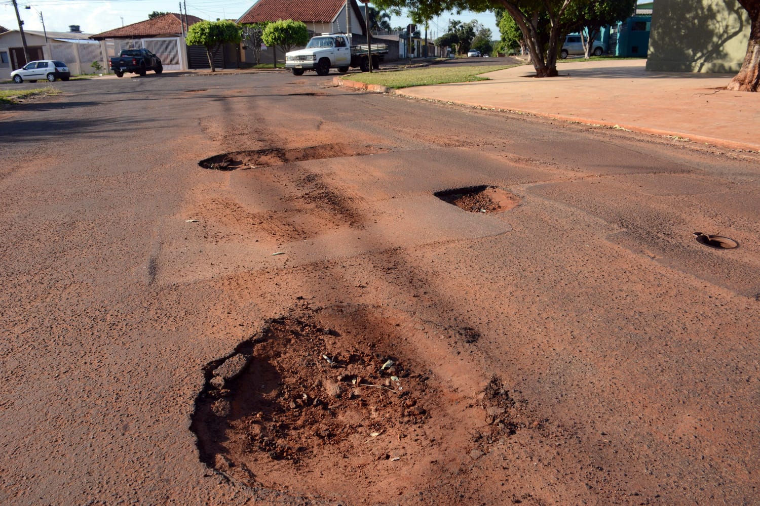 Prefeitura promete milagre urbano enquanto gasta milhões onde ninguém passa