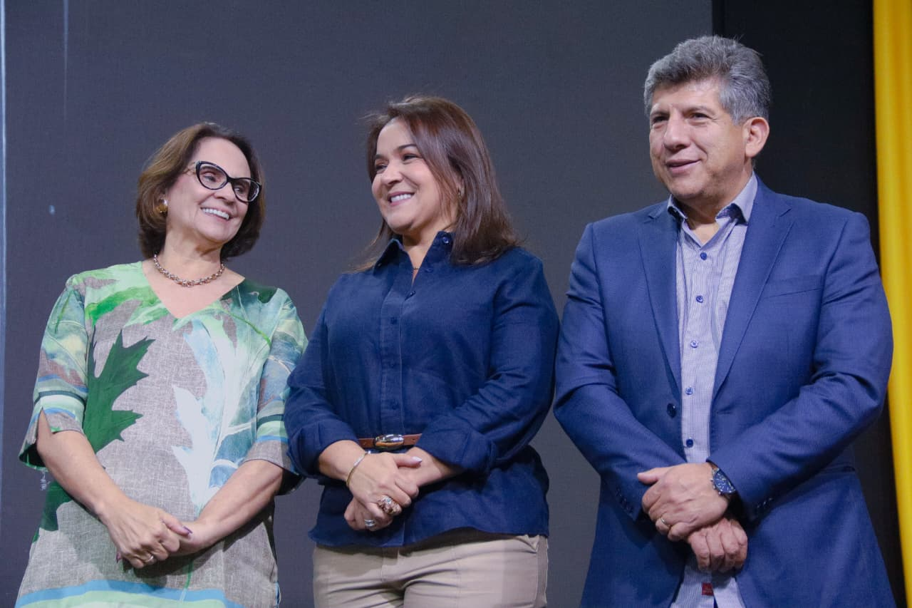 Por “erro” de Adriane, prefeitura deve devolver R$ 33 milhões em multas para 320 mil motoristas
