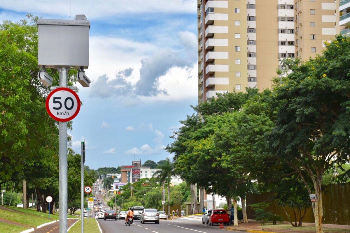 O truque da assinatura mágica que some e volta conforme o interesse