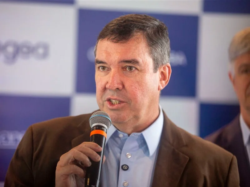 Riedel aprova LDO que estima receita de R$ 27,992 bilhões para 2027