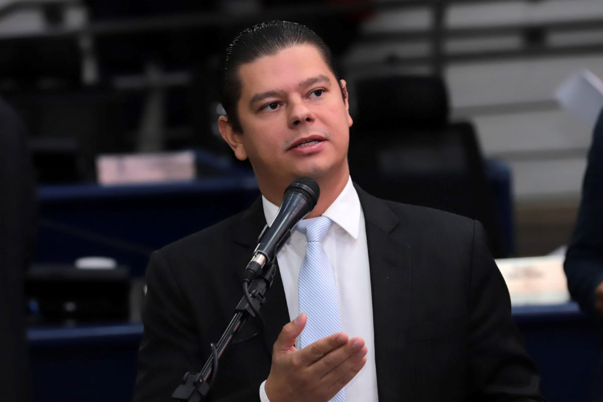 Leis de Otávio Trad ampliam direitos de pessoas com deficiência